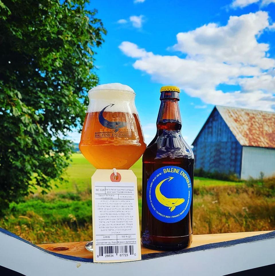 La Baleine Endiablee Microbrasserie Riviere-Ouelle Exterior foto